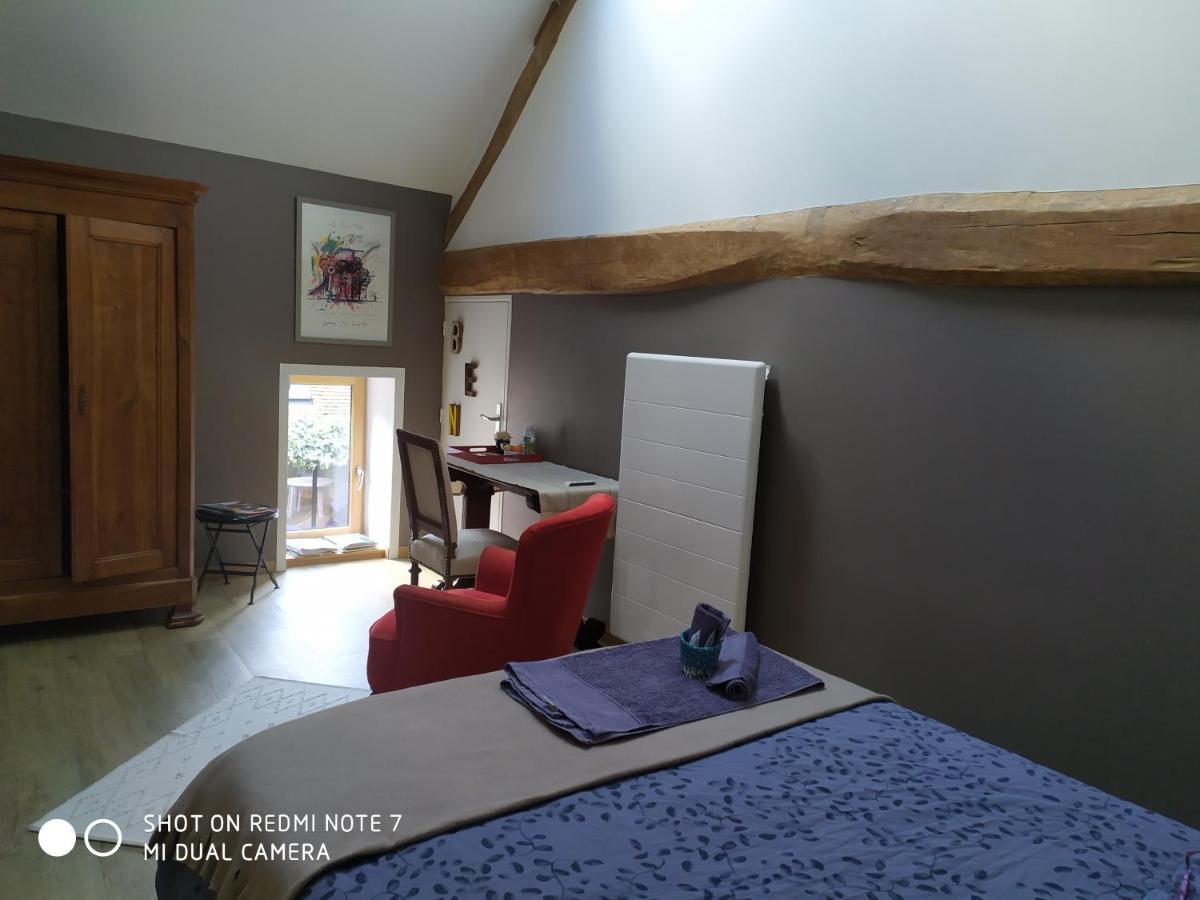 Le Nid D'Hirondelles Bed and Breakfast Perthes-en-Gatinais Exterior foto