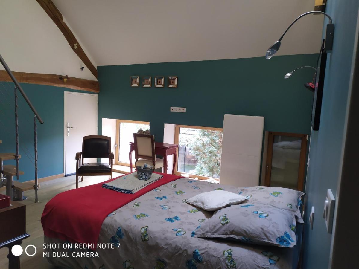 Le Nid D'Hirondelles Bed and Breakfast Perthes-en-Gatinais Exterior foto