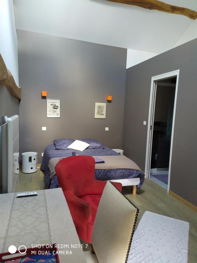 Le Nid D'Hirondelles Bed and Breakfast Perthes-en-Gatinais Exterior foto